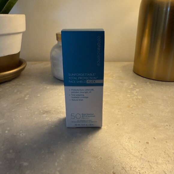 NWT Sunforgettable® Total Protection® Face Shield Flex SPF 50 shade FAIR - Picture 5 of 5